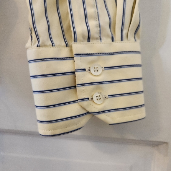 LaCoste men's striped long-sleeve button down. Sz EU 44 (US 34) - Picture 3 of 5